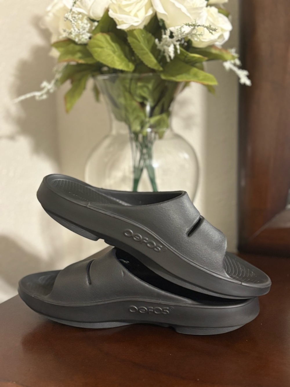 OOFOS Men's Recovery Slide Sandals - Black
